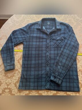 O’Neill Button-Up Fleece “flannel” in Dark Turquoise and Black Plaid
